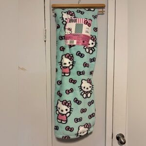 Hello Kitty Throw Blanket